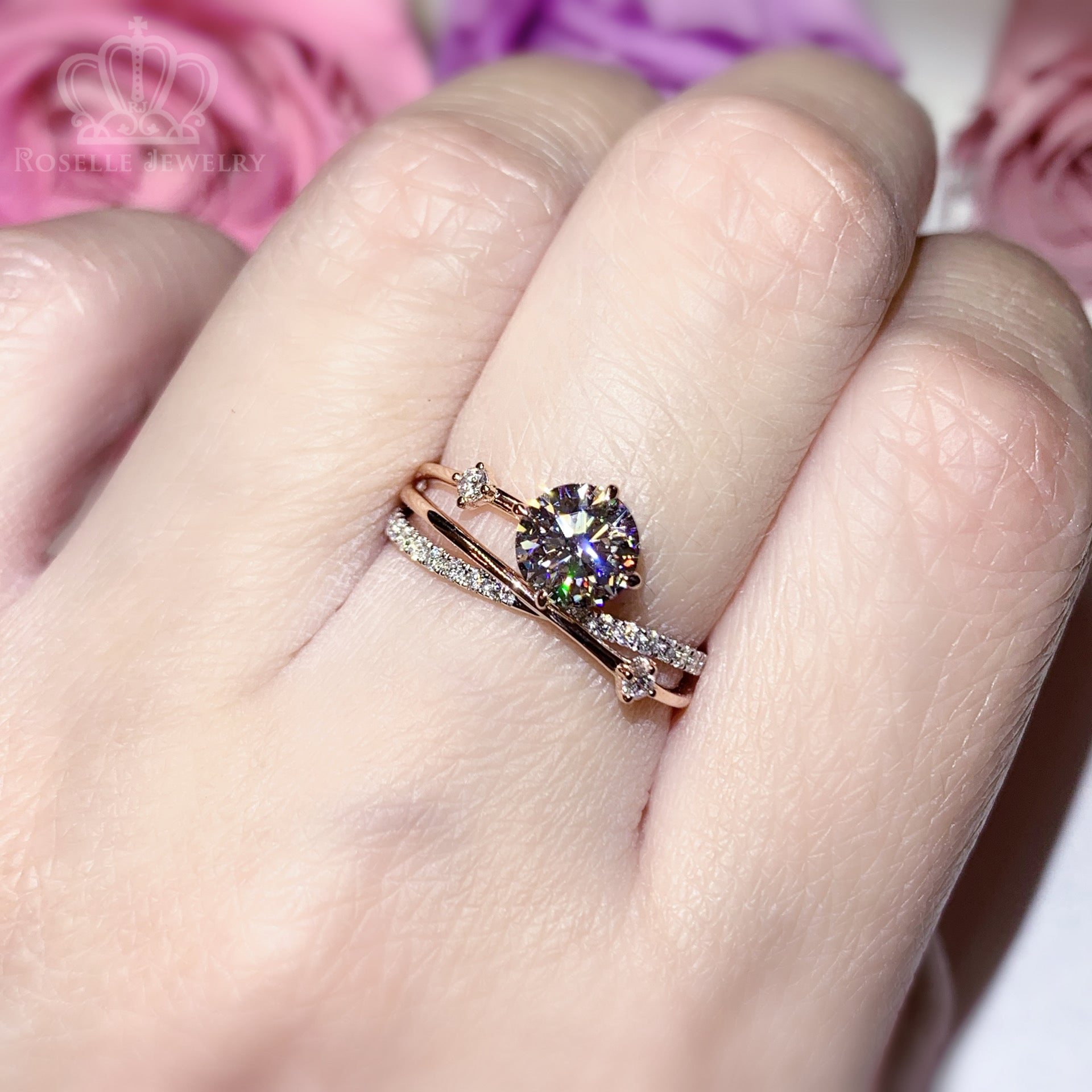 LGR059 - Twist Side Stone Diamond Engagement Ring [Setting Only]