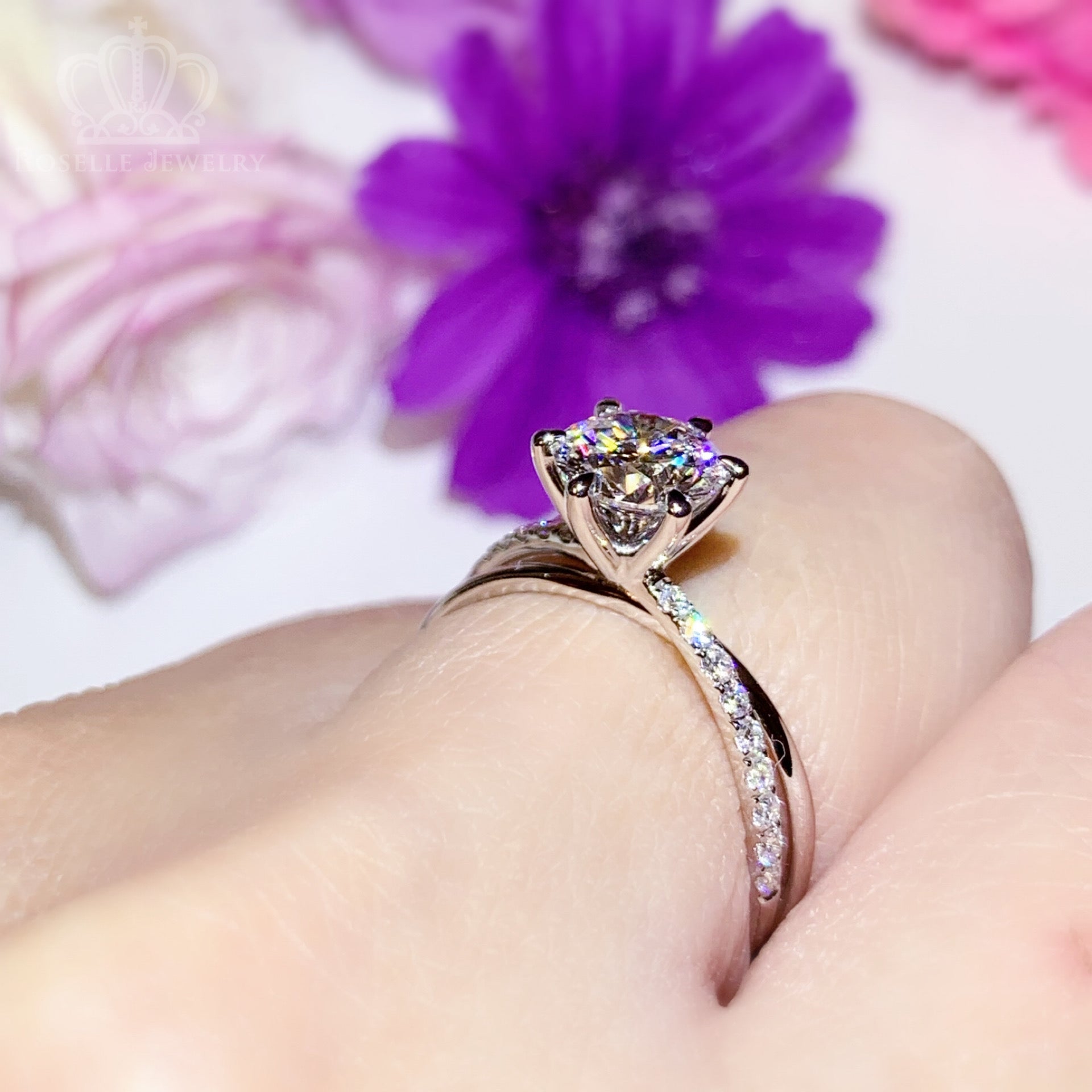 LGR022 - Side Stone Twist Engagement Diamond Ring [Setting Only]