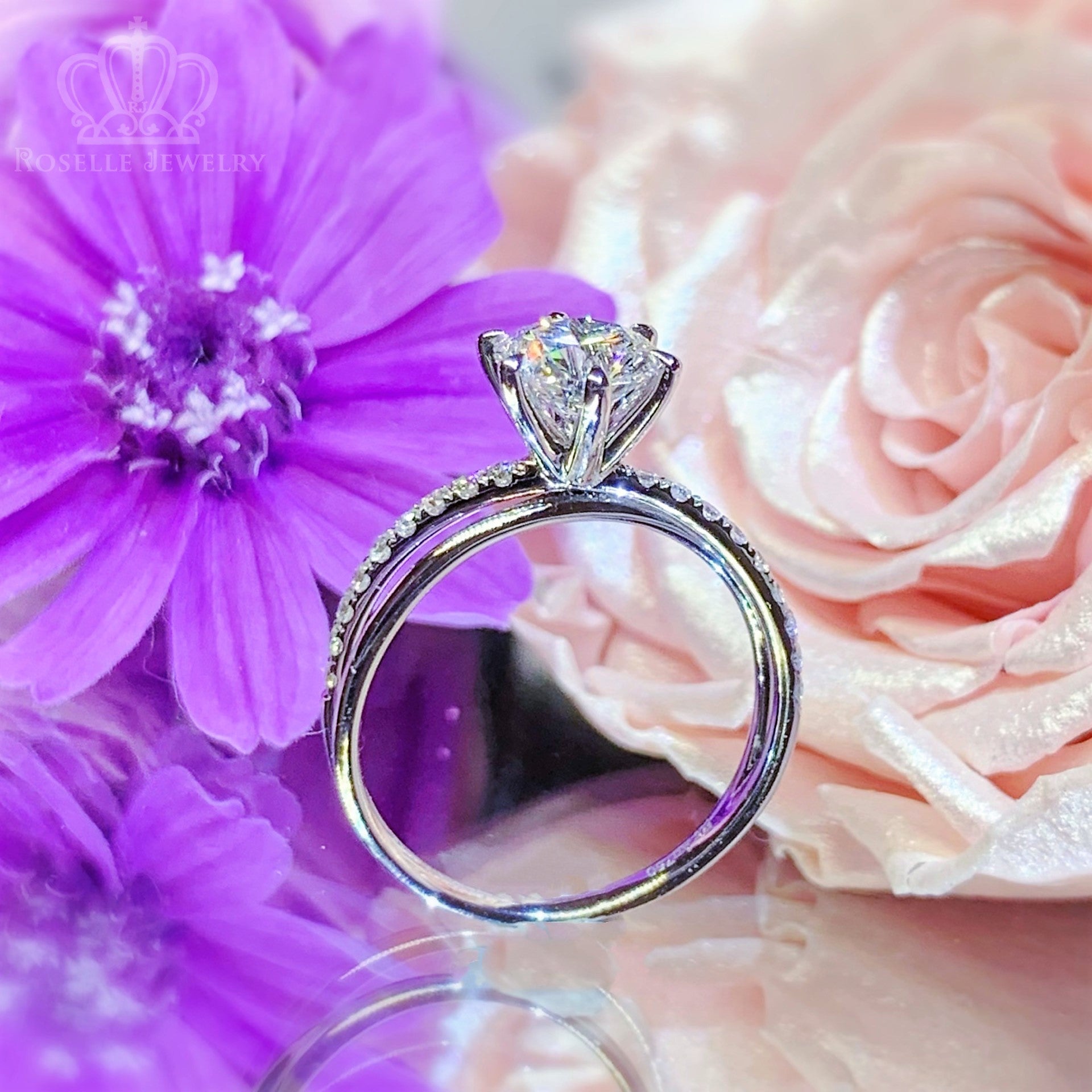 LGR022 - Side Stone Twist Engagement Diamond Ring [Setting Only]